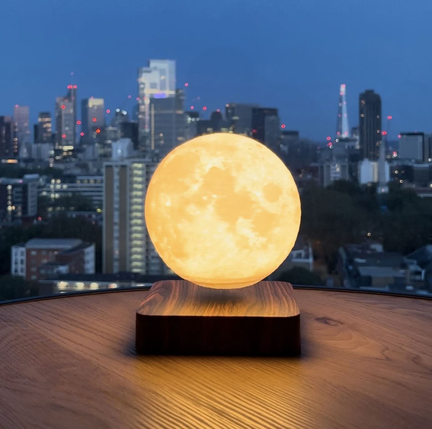 Rotating Moon Lamp - SpaceTrips